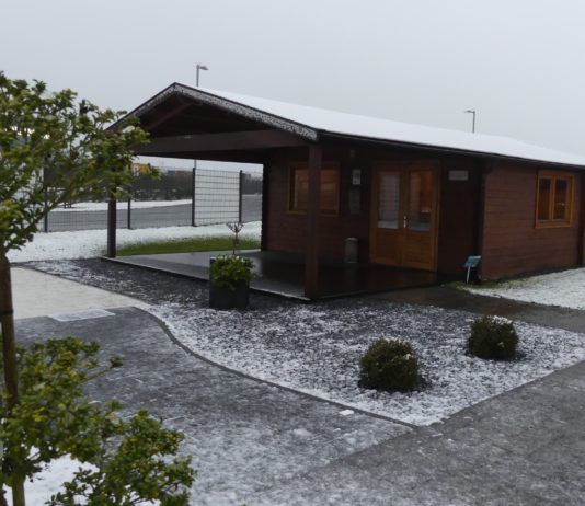 Gartenhaus winter